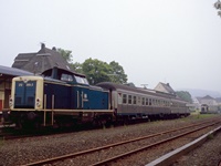 Im Winterfahrplan 1986 kam es morgens zu einer Zugbegegnung mit zwei Zügen hier am 19.06.1986 mit 212 289 und 291.